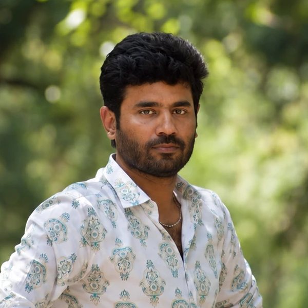 Deependra Singh, responsable de operaciones y administración de Mariposa Travels