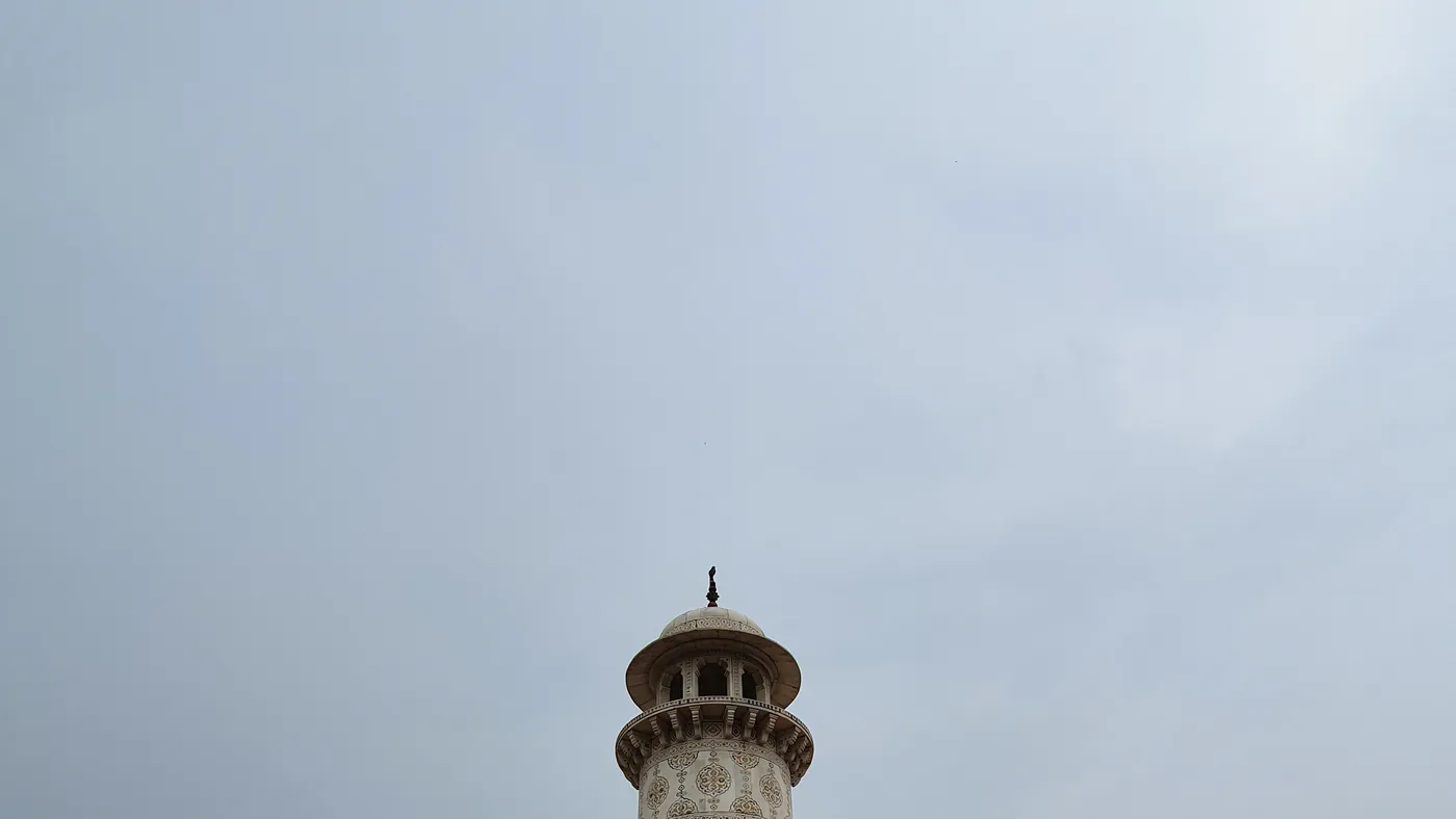 La tumba de I'timād-ud-Daulah, la joya de mármol de Agra