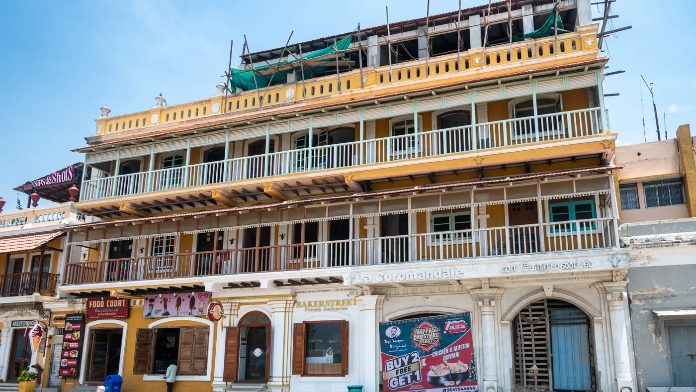 Fachadas coloniales del barrio francés de Pondicherry