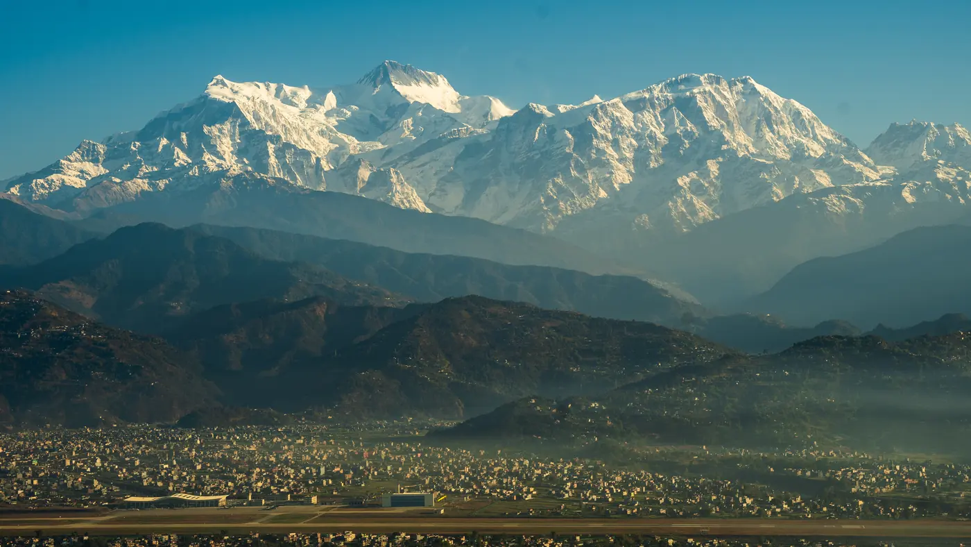 La cordillera del Annapurna sobre el valle de Pokhara